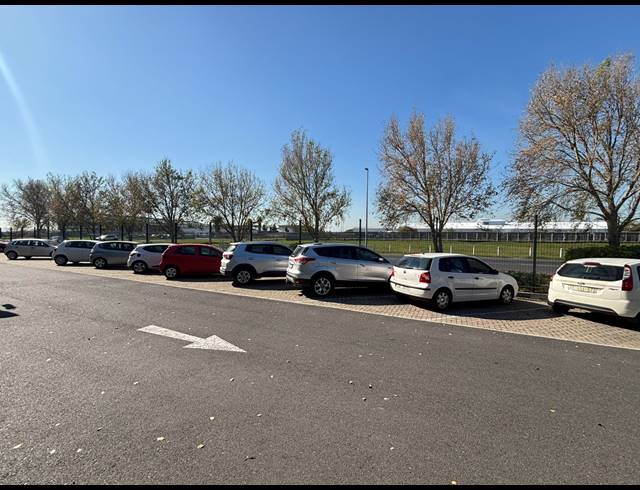 404M² WAREHOUSE TO LET IN AIRPORT INDUSTRIA